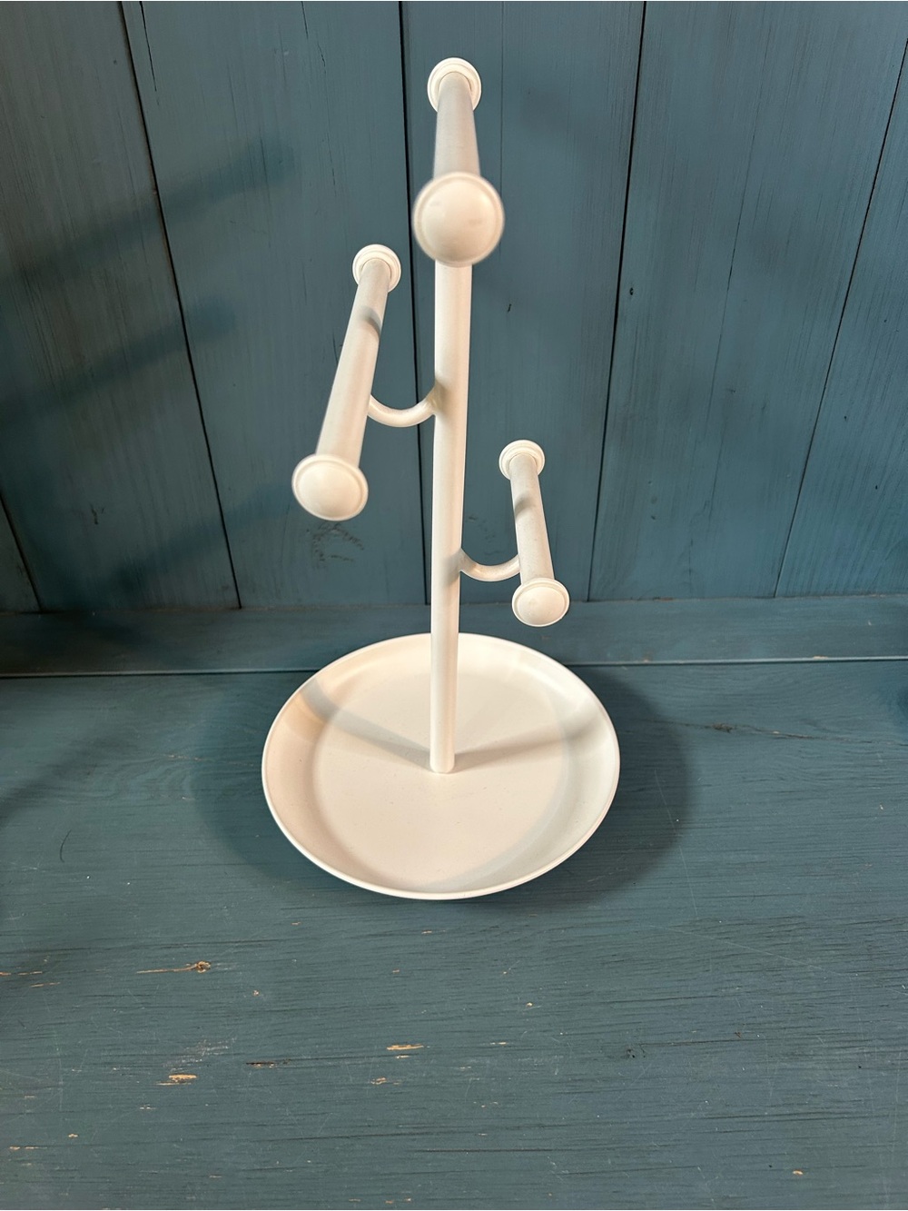 T.J.Maxx White Three-Bar Jewelry Stand with Catchall Dish - Spins